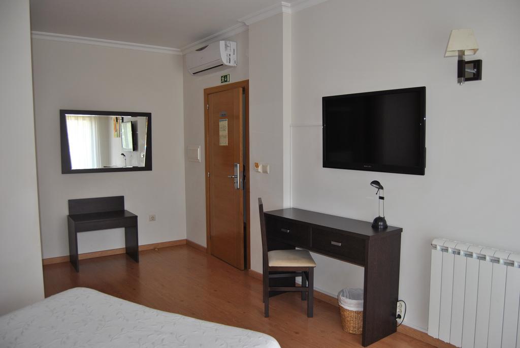 Hotel Covilha Jardim Exterior photo
